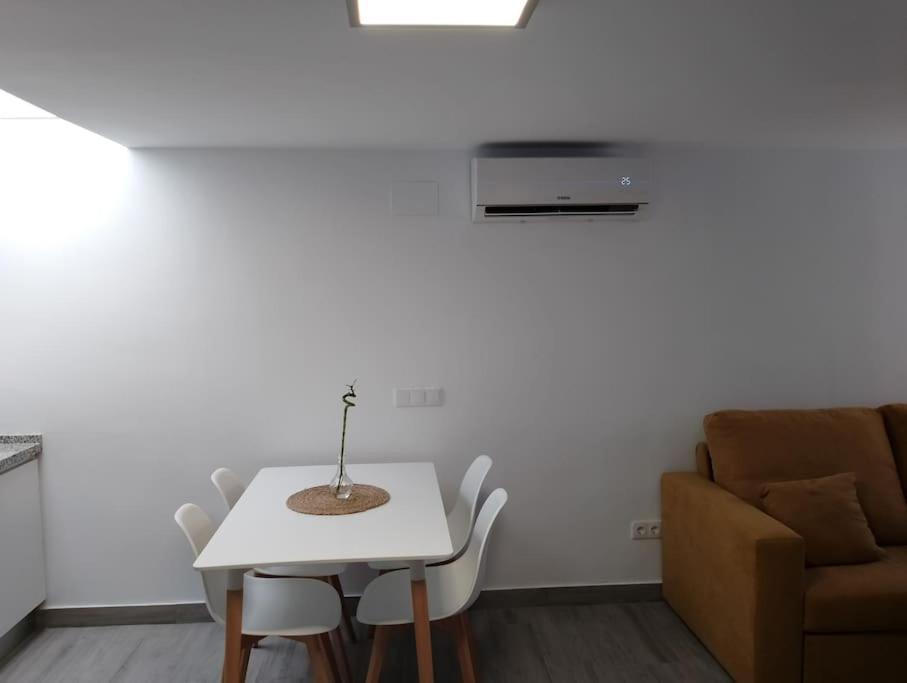 Aromas De Bodega Apartment Jerez de la Frontera Luaran gambar